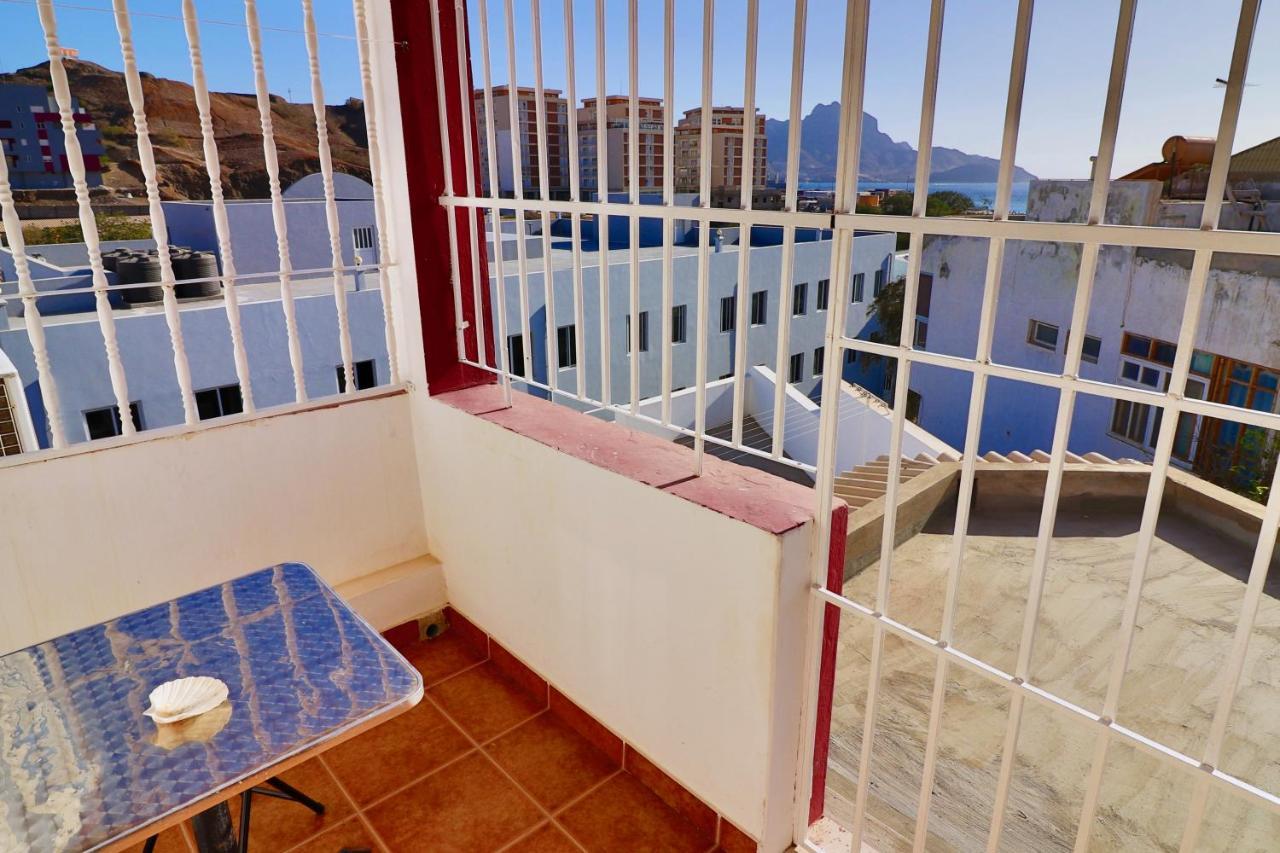 Residencial Che Guevara Bed & Breakfast ミンデロ エクステリア 写真