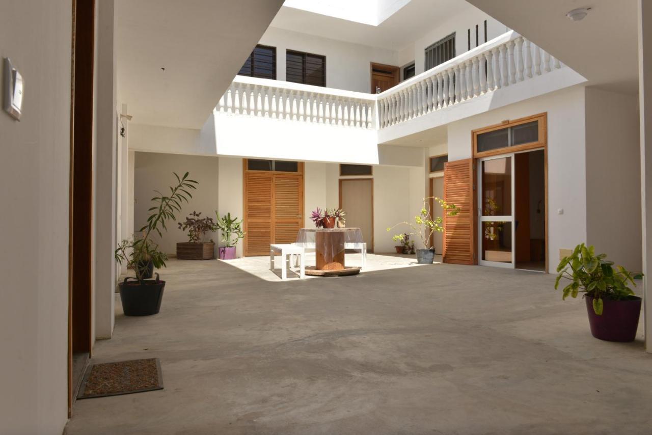 Residencial Che Guevara Bed & Breakfast ミンデロ エクステリア 写真
