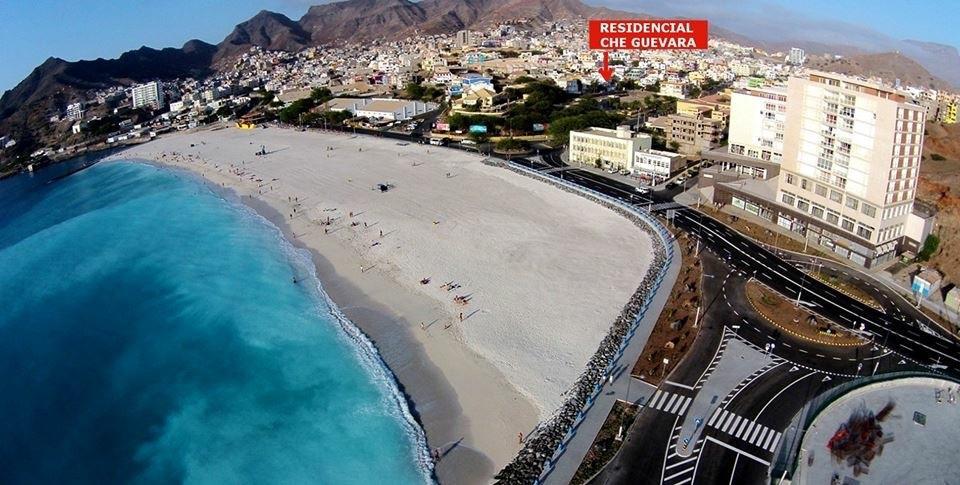 Residencial Che Guevara Bed & Breakfast ミンデロ エクステリア 写真