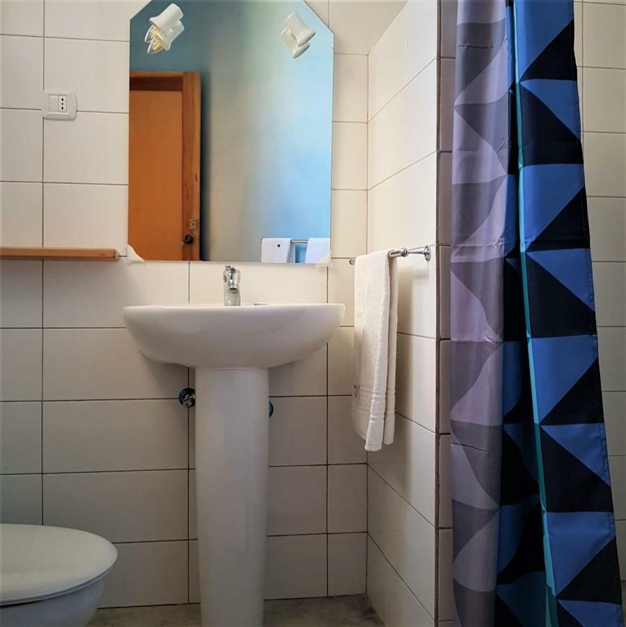 Residencial Che Guevara Bed & Breakfast ミンデロ エクステリア 写真