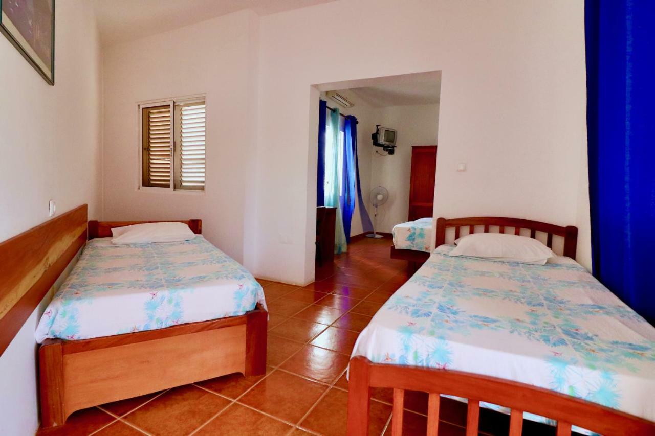 Residencial Che Guevara Bed & Breakfast ミンデロ エクステリア 写真